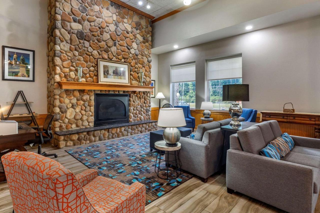 Comfort Inn Of Griswold Bagian luar foto
