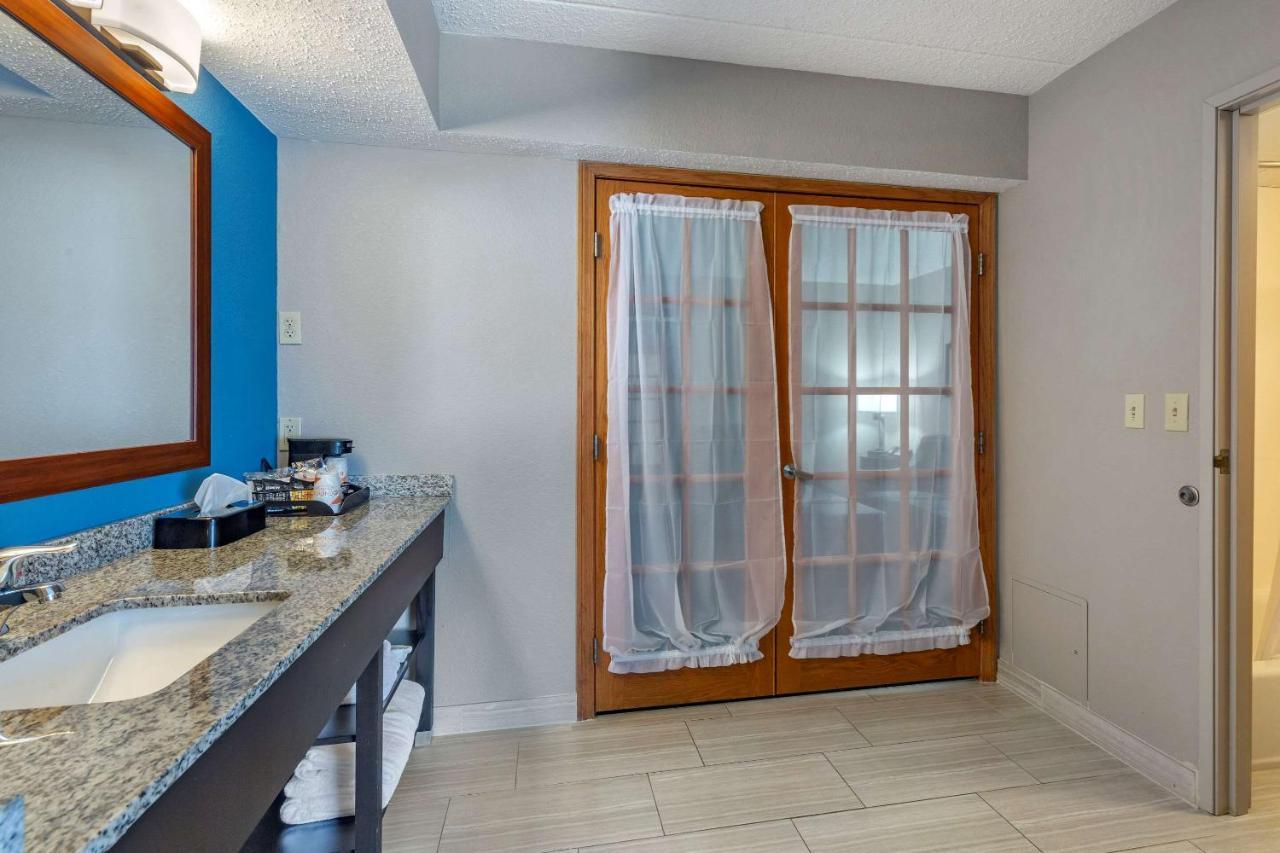 Comfort Inn Of Griswold Bagian luar foto