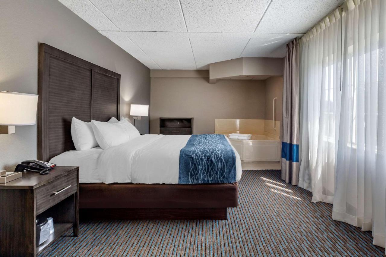Comfort Inn Of Griswold Bagian luar foto